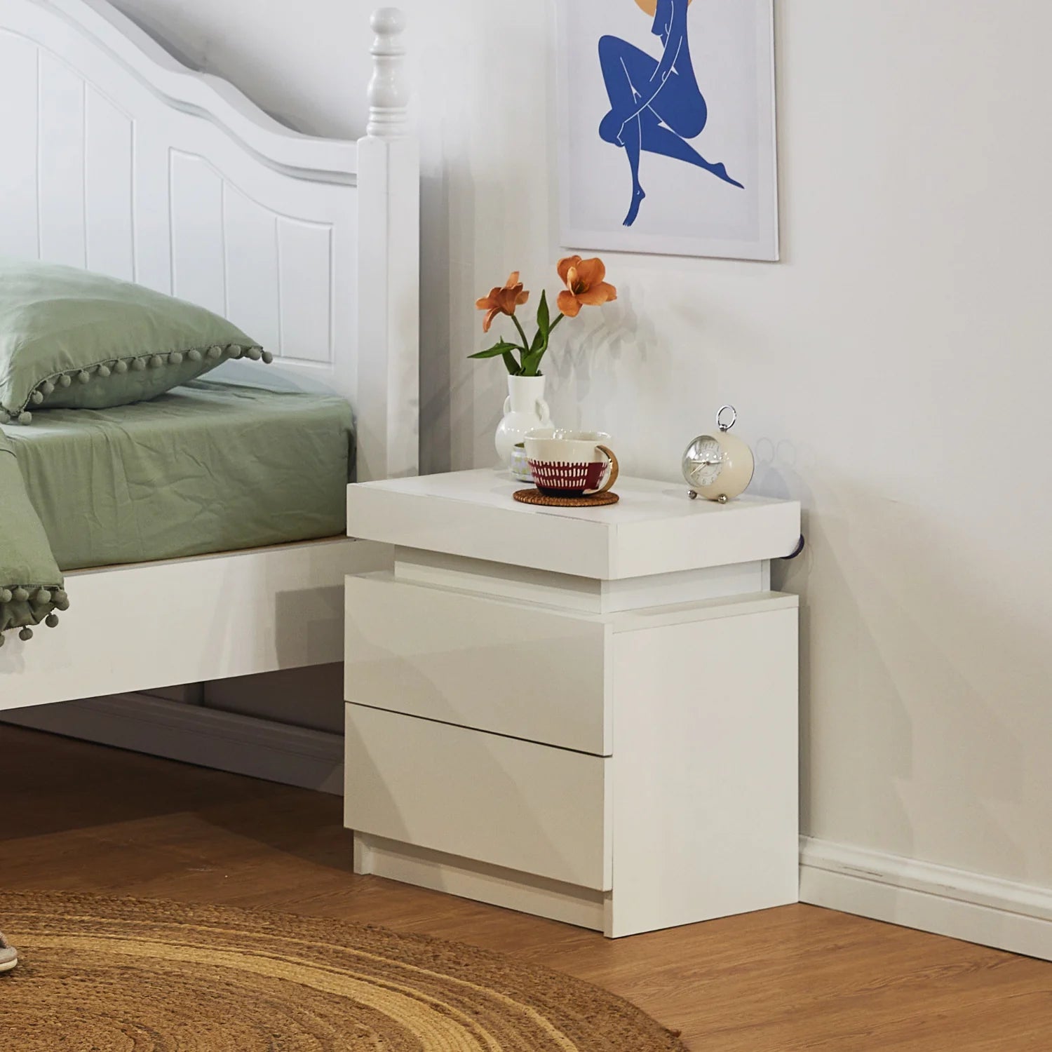 Kumar Nachttisch mit Licht