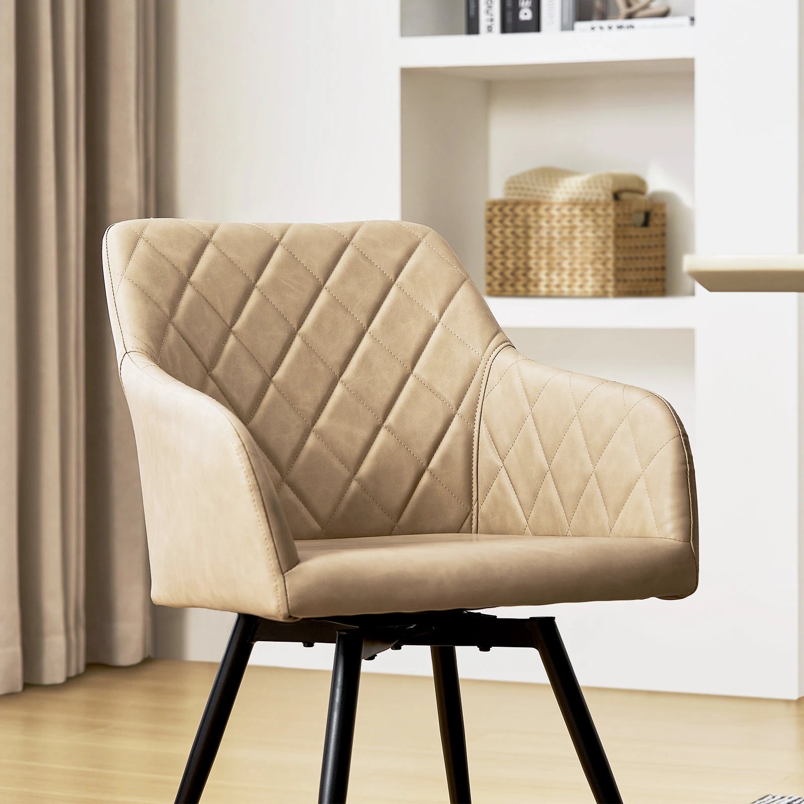 Moree Armlehnstühle aus Kunstleder mit Drehbarer