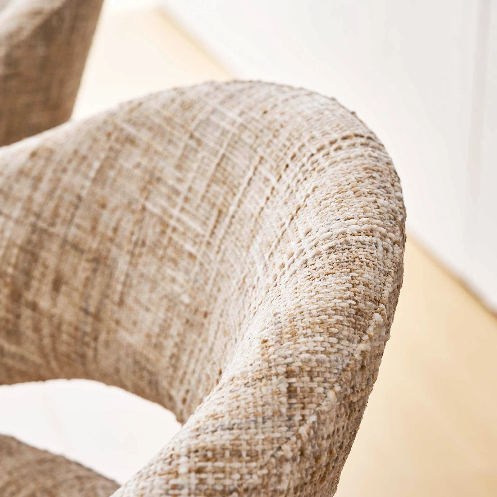 Clarice Moderner Drehsessel mit Armlehnstühle aus Chenille