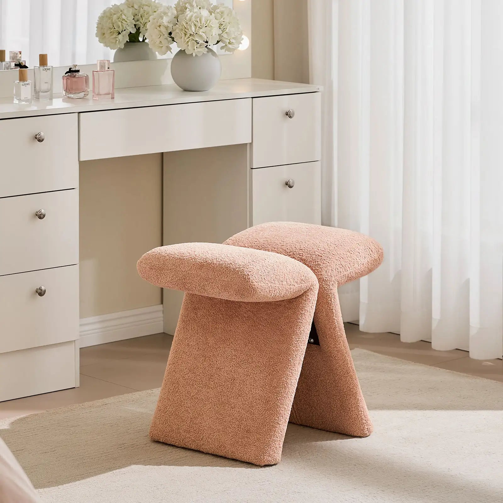 Faye Butterfly Schminktisch-Hocker – Designer Edition in Rosa