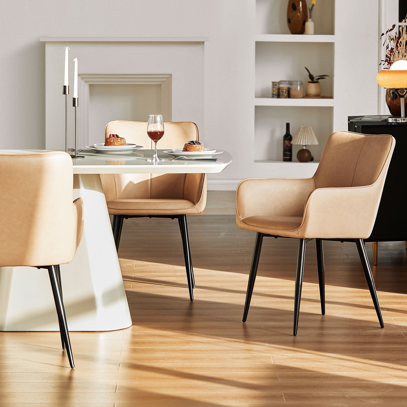 Muhsina Armlehnstühle aus Kunstleder (2er-Set)