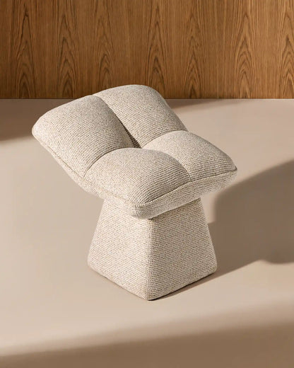 Liora Chenille-Schminktisch-Hocker – Komfort mit sanften Kurven