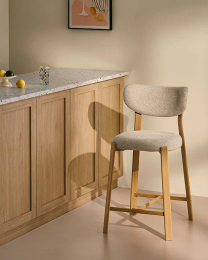 Bramley Barhocker mit Chenillebezug in Beige