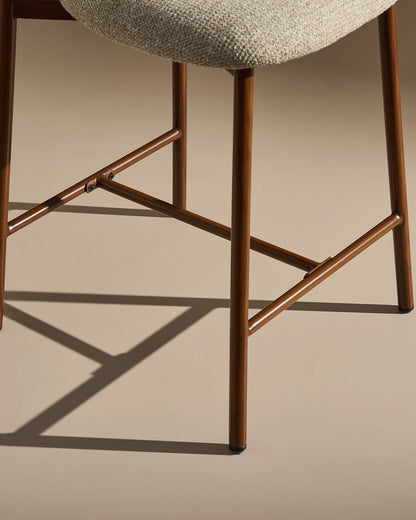 Rowan Barhocker mit Chenillebezug in Taupe