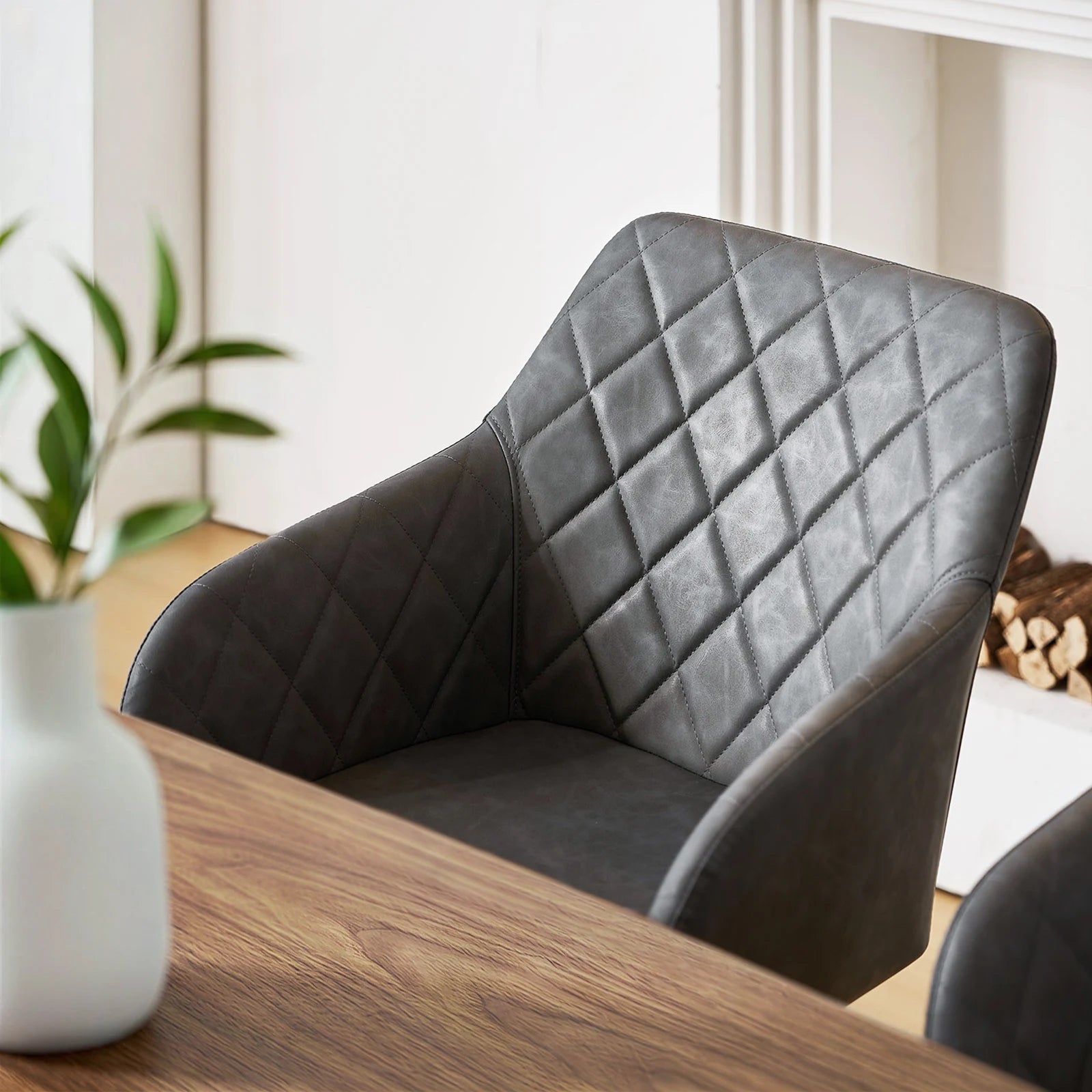 Moree Armlehnstühle aus Kunstleder mit Drehbarer