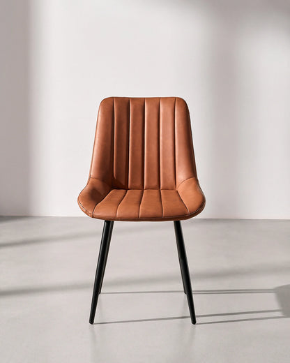 Clair Esszimmerstühle aus Kunstleder
