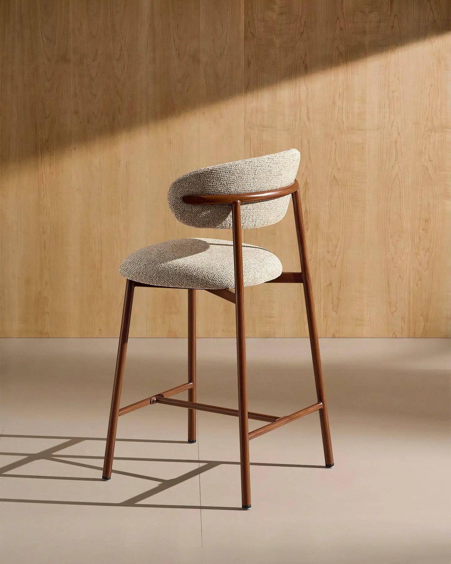 Rowan Barhocker mit Chenillebezug in Taupe