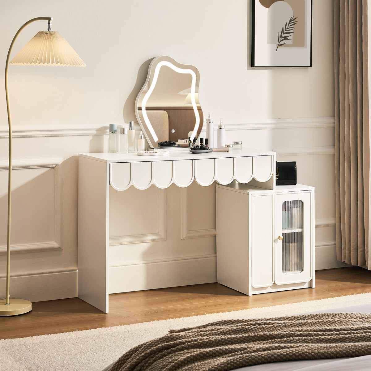 Doris Cloud Schminktisch