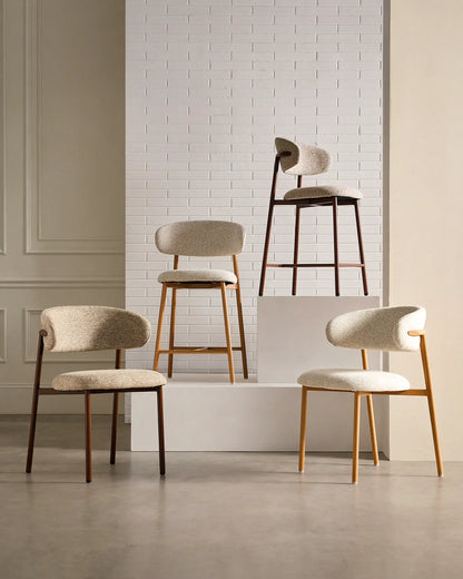 Rowan Barhocker mit Chenillebezug in Taupe