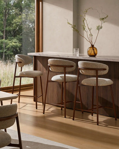 Rowan Barhocker mit Chenillebezug in Taupe