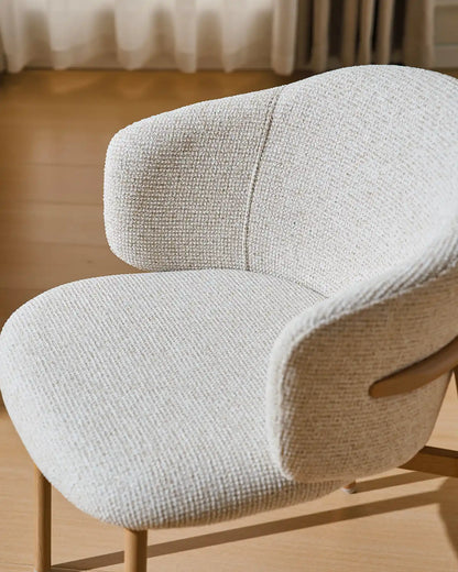 Nolan Esszimmerstuhl mit Chenillebezug in Beige