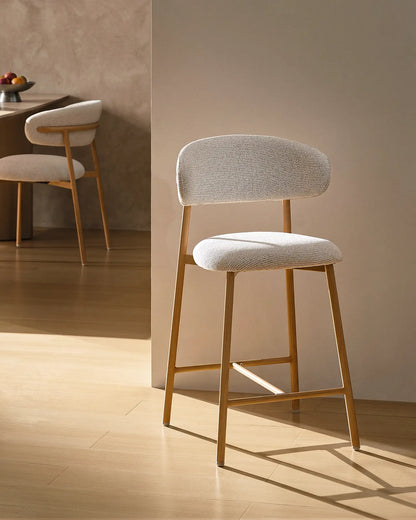 Rowan Barhocker mit Chenillebezug in Beige