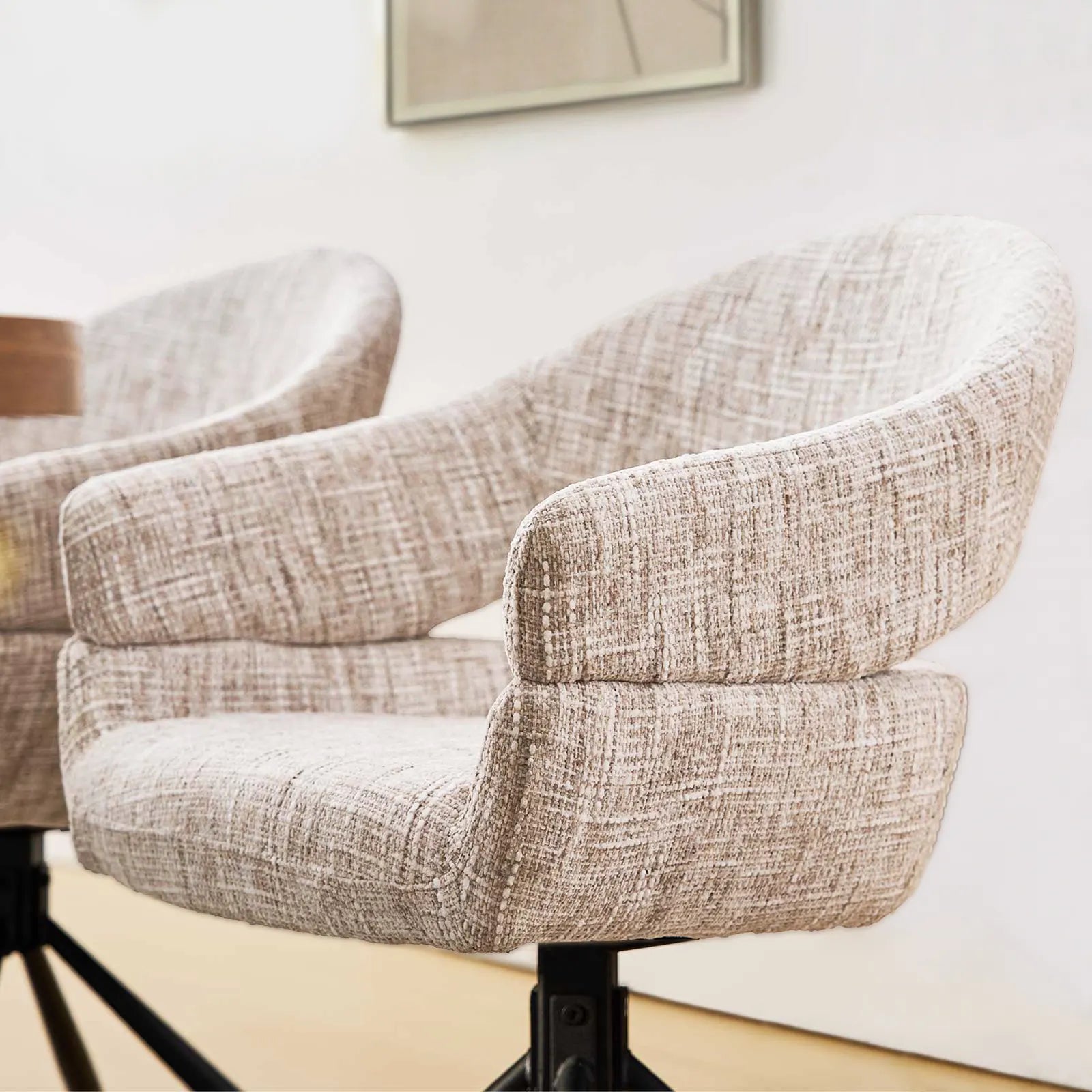 Clarice Moderner Drehsessel mit Armlehnstühle aus Chenille