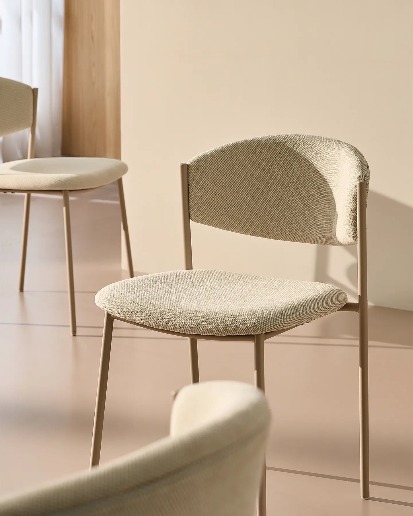 Rowan Esszimmerstuhl aus Leinen-Mischgewebe in Beige