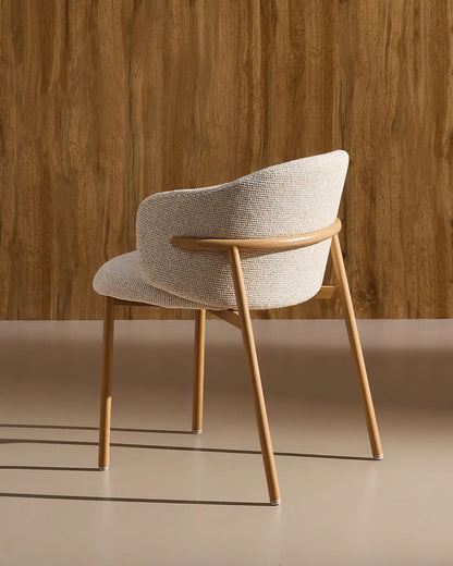 Nolan Esszimmerstuhl mit Chenillebezug in Beige