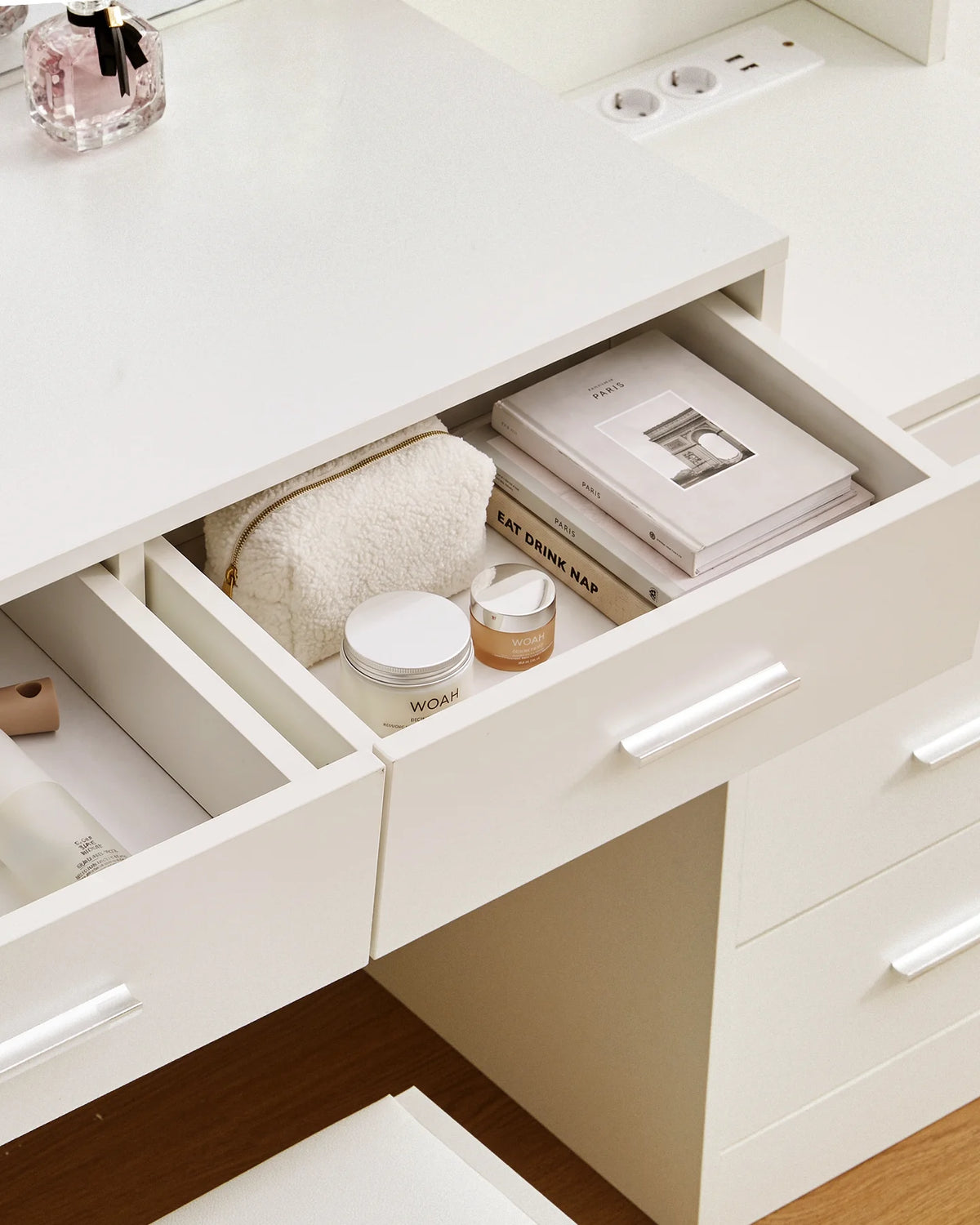 Aura Schminktisch mit LED-Spiegel und Hocker