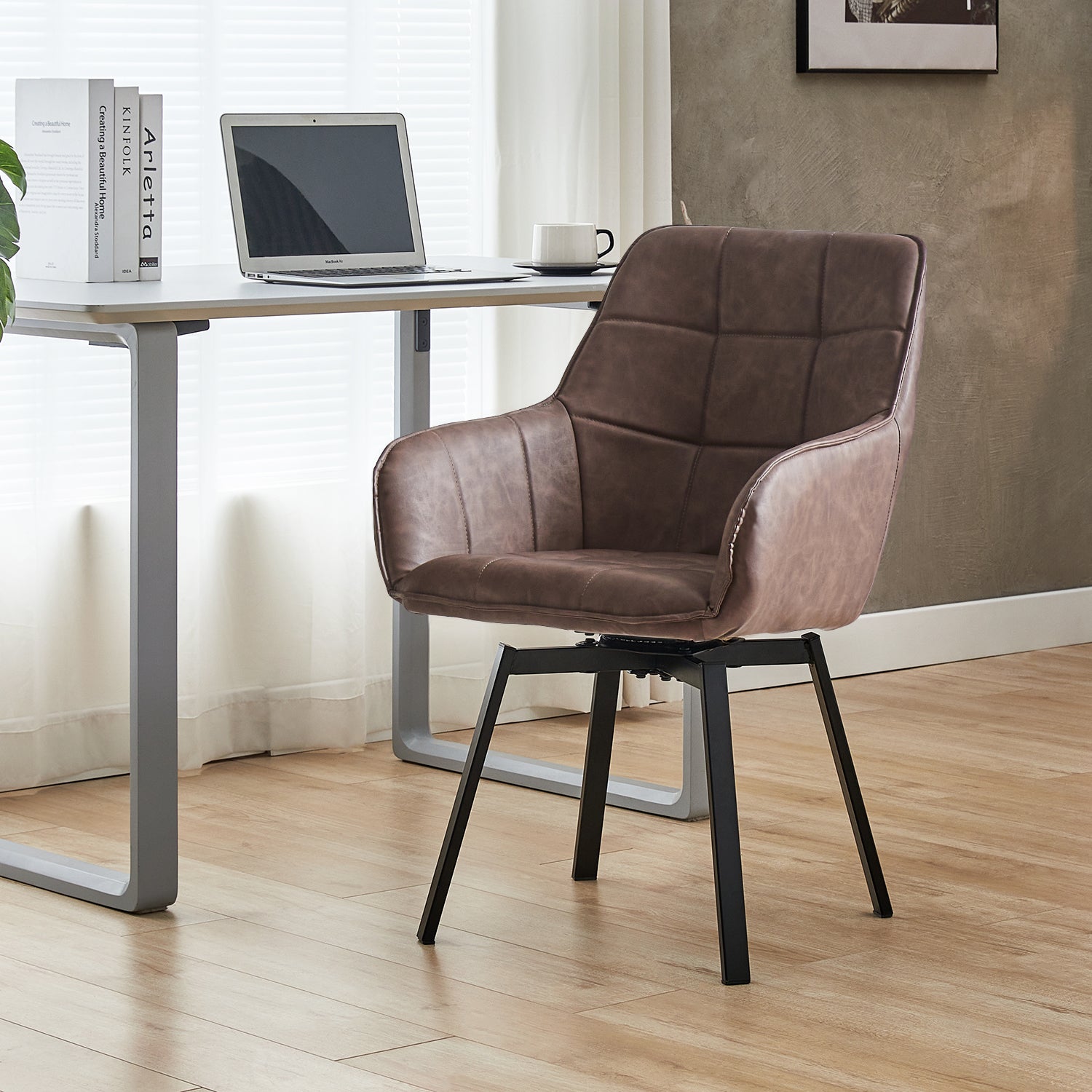 Danyl Armlehnstuhl aus Kunstleder mit drehbar