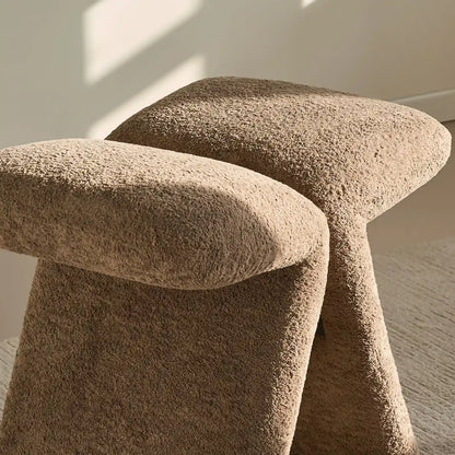 Faye Butterfly Schminktisch-Hocker – Designer Edition in Teddy Braun