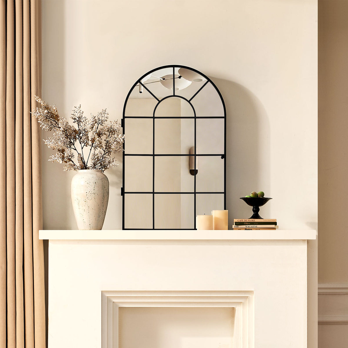 Margot Spiegelschrank