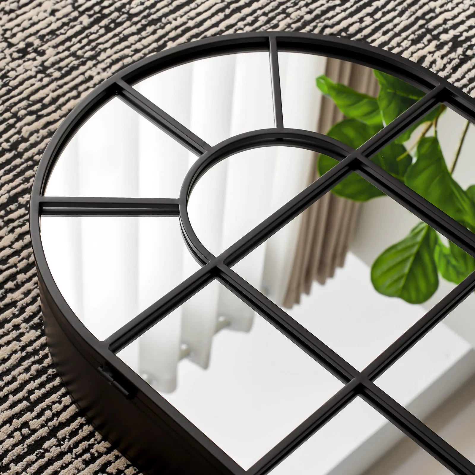 Margot Spiegelschrank