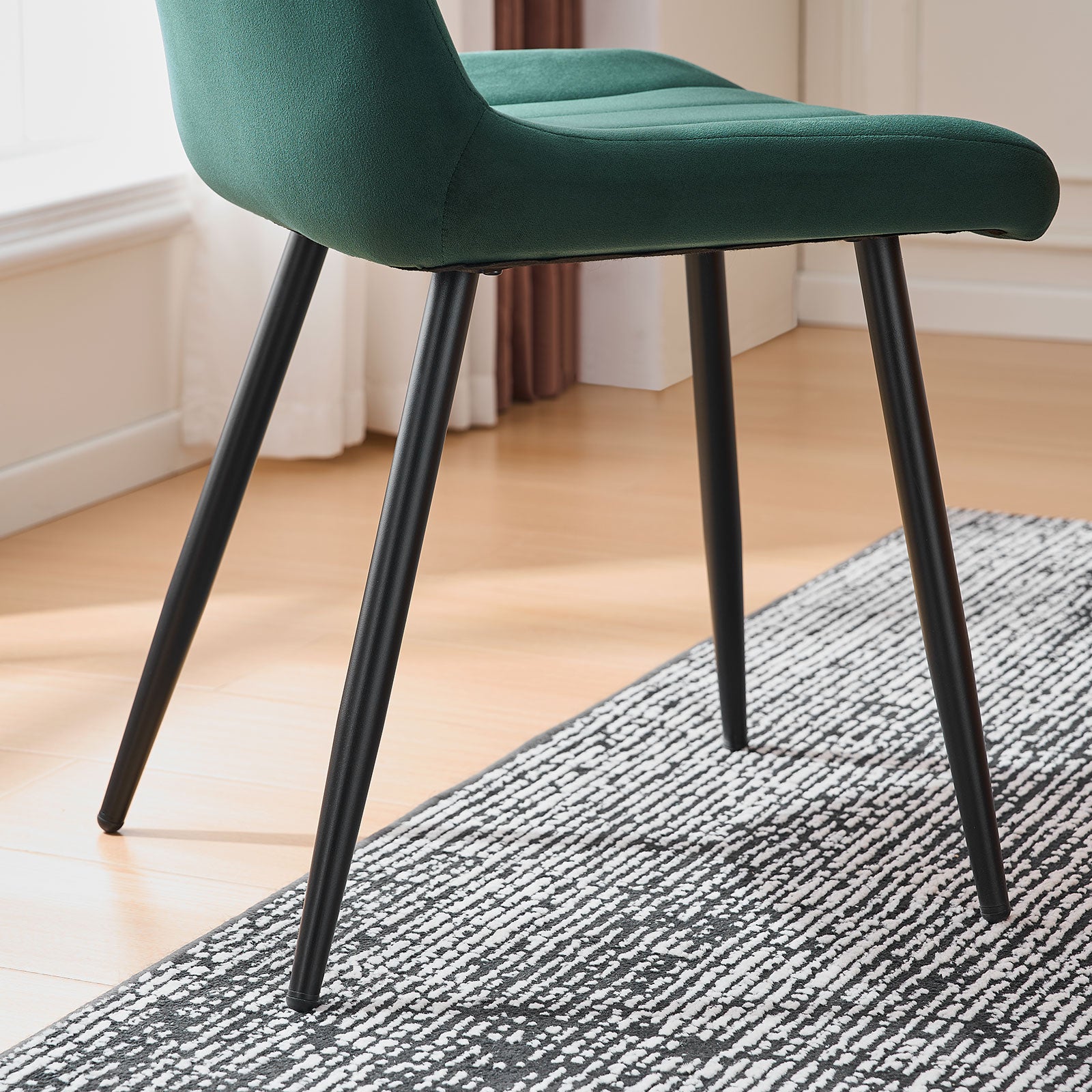 Clair Esszimmerstühle aus Samt