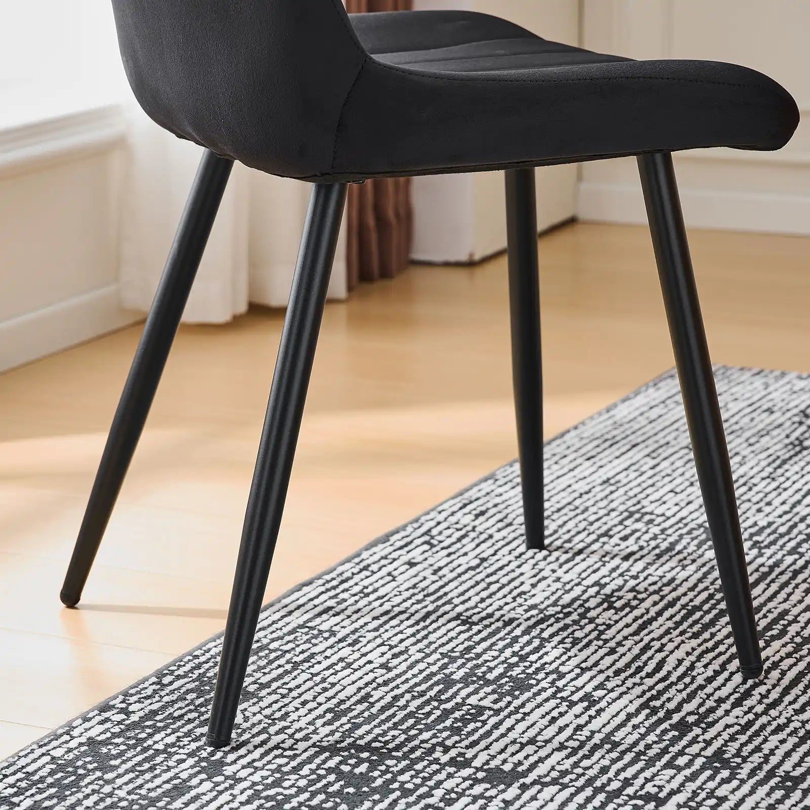 Clair Esszimmerstühle aus Samt